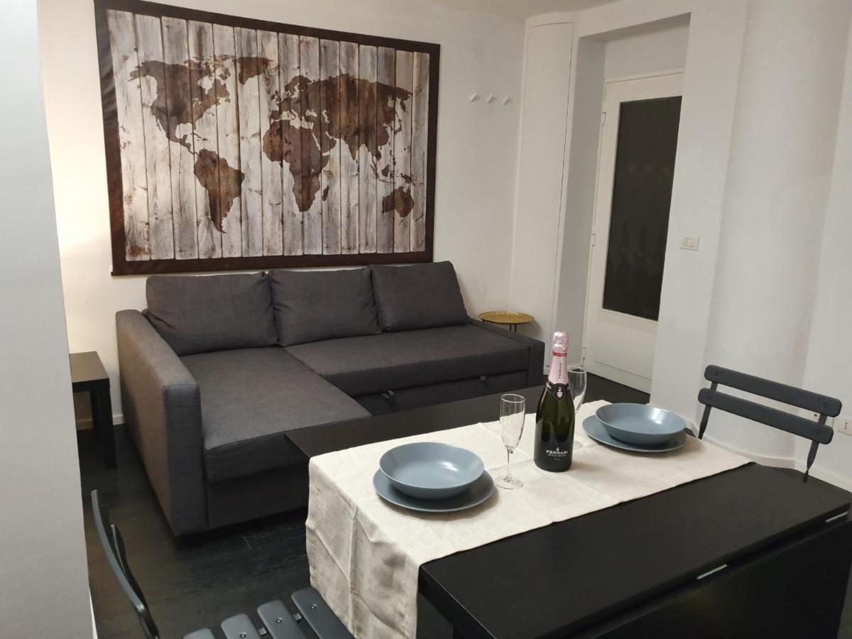 Giulia'S Coliseum Apartamento Roma Exterior foto