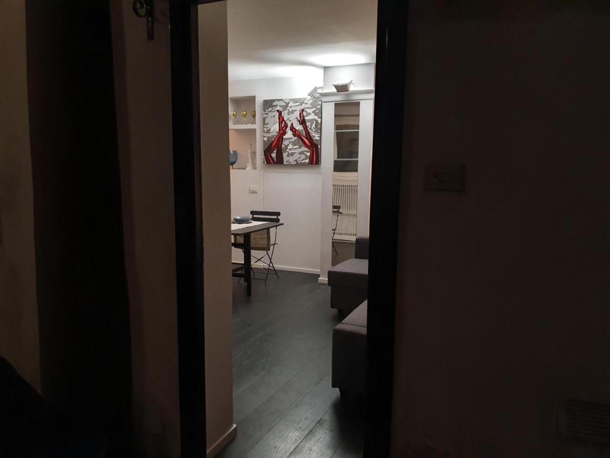 Giulia'S Coliseum Apartamento Roma Exterior foto