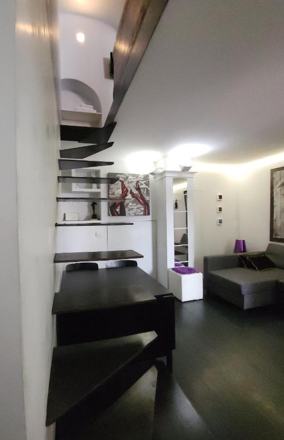 Giulia'S Coliseum Apartamento Roma Exterior foto